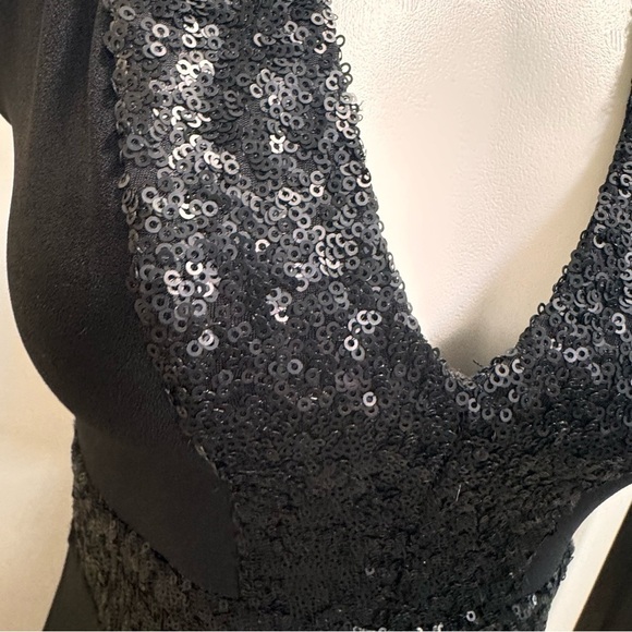 Dress The Population Delani Long Formal Maxi Dress Large Black Sequin Flowy - Picture 10 of 13